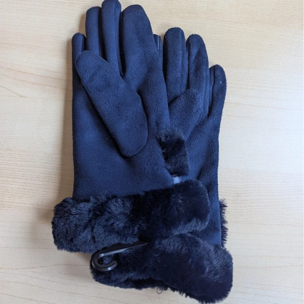 Navy Blue Faux Suede Gloves with Faux Fur Cuffs and Rhinestone Charm NWOT
